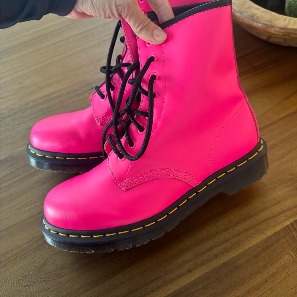 Rare! Hot Pink Dr Doc Martens Size 7 - Picture 8 of 10